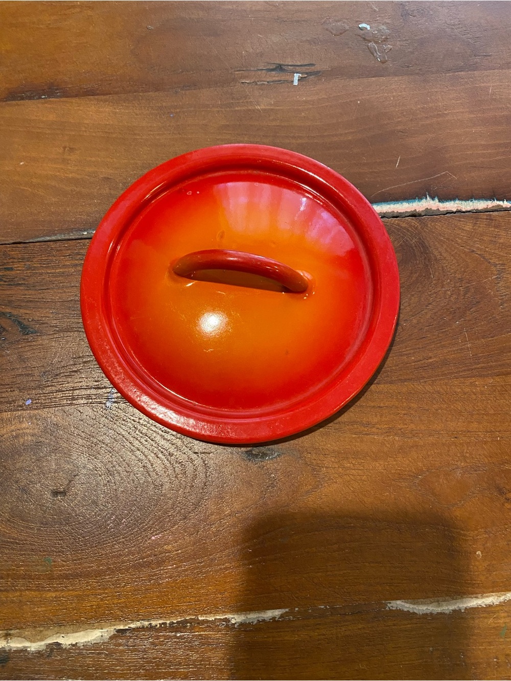 Descoware Red-Orange Round Pot Lid with Handle